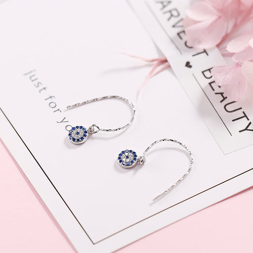 Wild Circle Blue Ear Hook