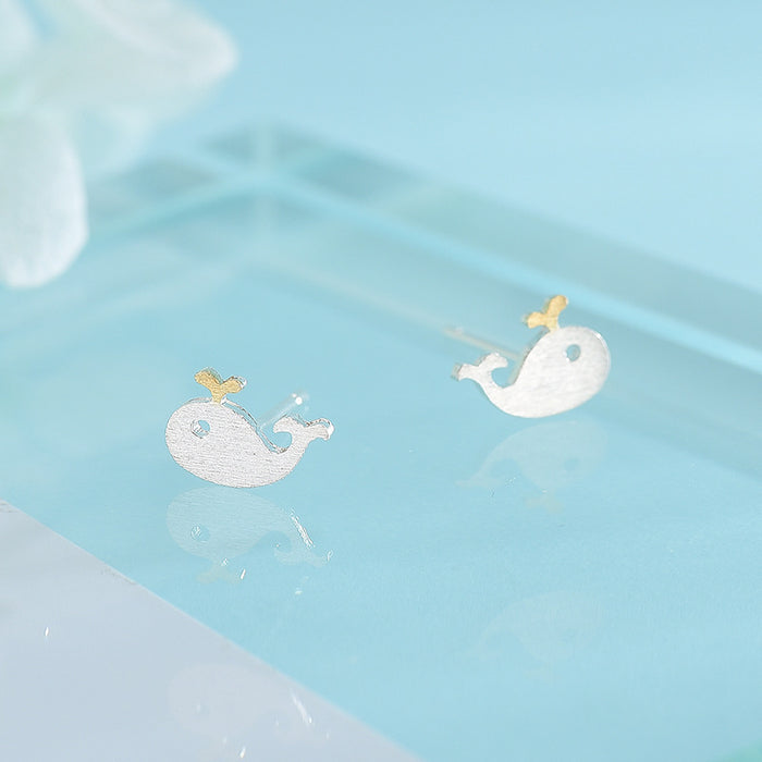 Sweet Little Whale Brush arrings