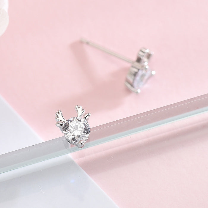 Small Elk Diamond Earrings