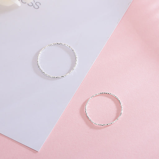 Minimalist Twist Ring