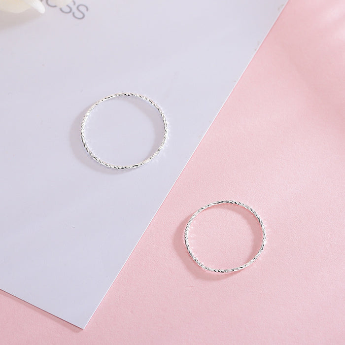 Minimalist Twist Ring
