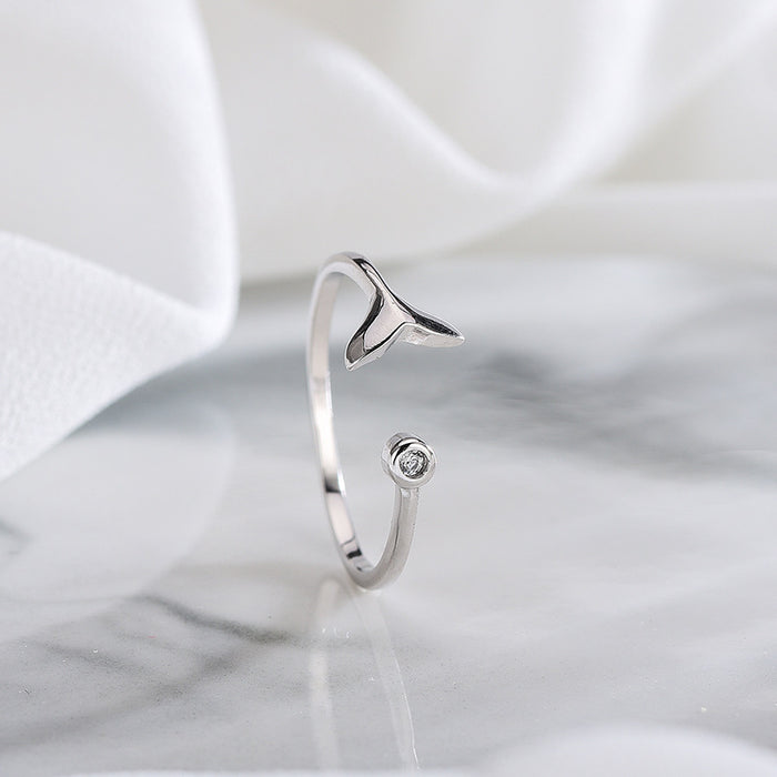 Mini Whale Tail Ring