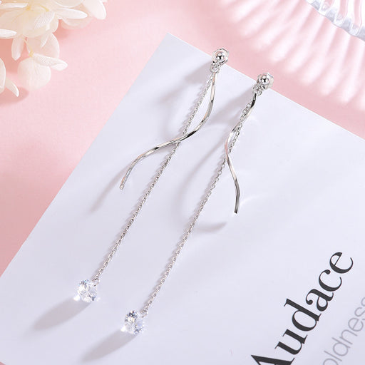 Spiral Tassel Diamond Curve Earrings