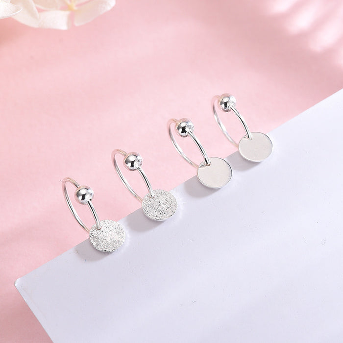 Hook Sand Sparkling Round Earrings