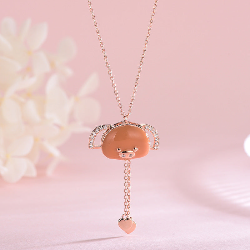 Brown Piglet Necklace (Movable Ear)