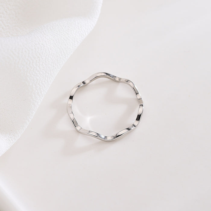 Joint Tail Wave Ring