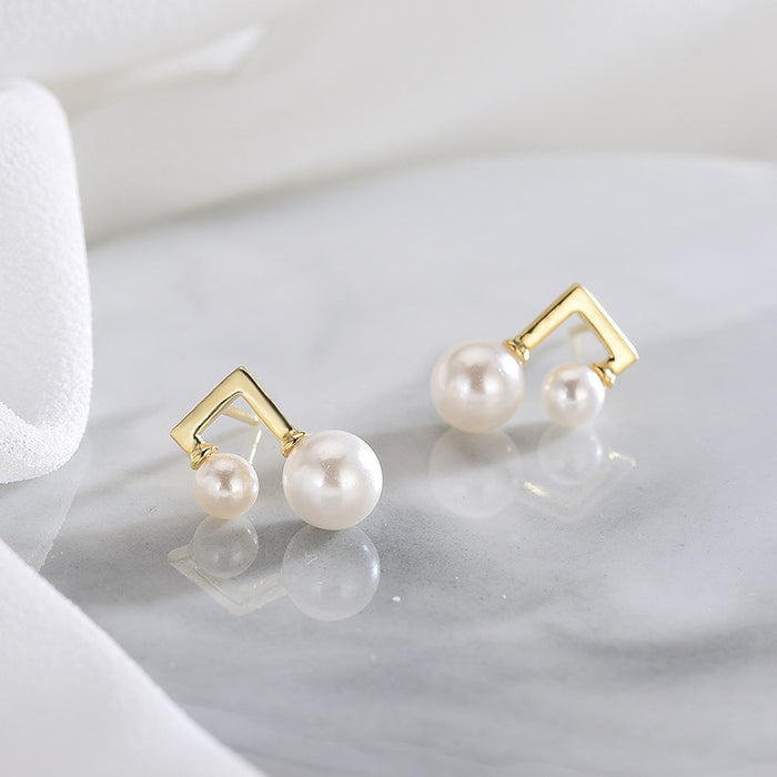 Silver Note Pearl Earrings