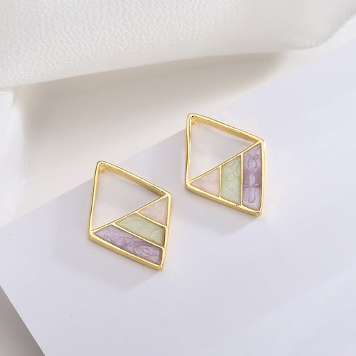 Tri-Geometric Contrast Diamond Earrings