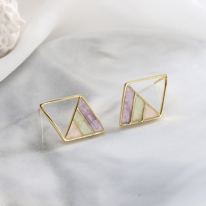Tri-Geometric Contrast Diamond Earrings