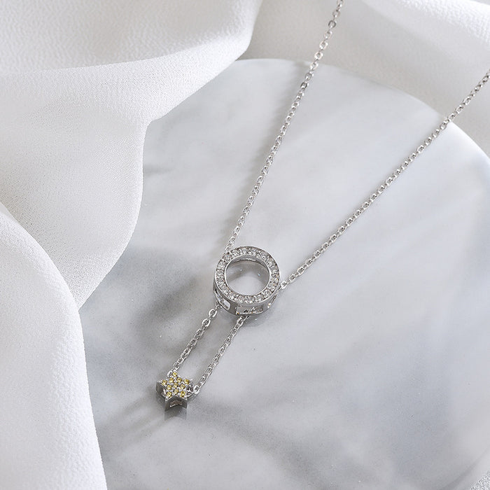Diamond Round Star Necklace