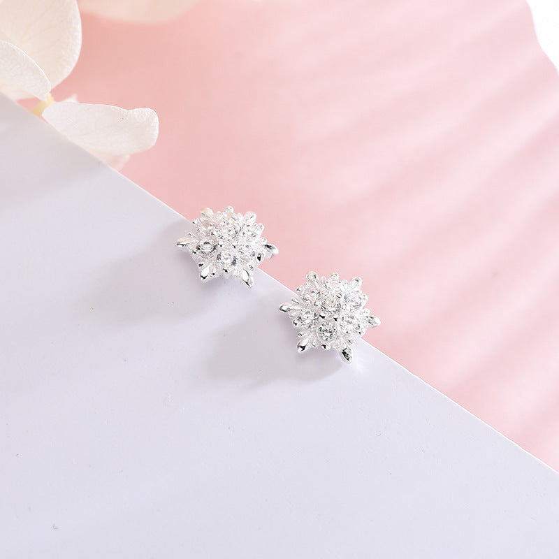 Tremella Snowflake Earrings